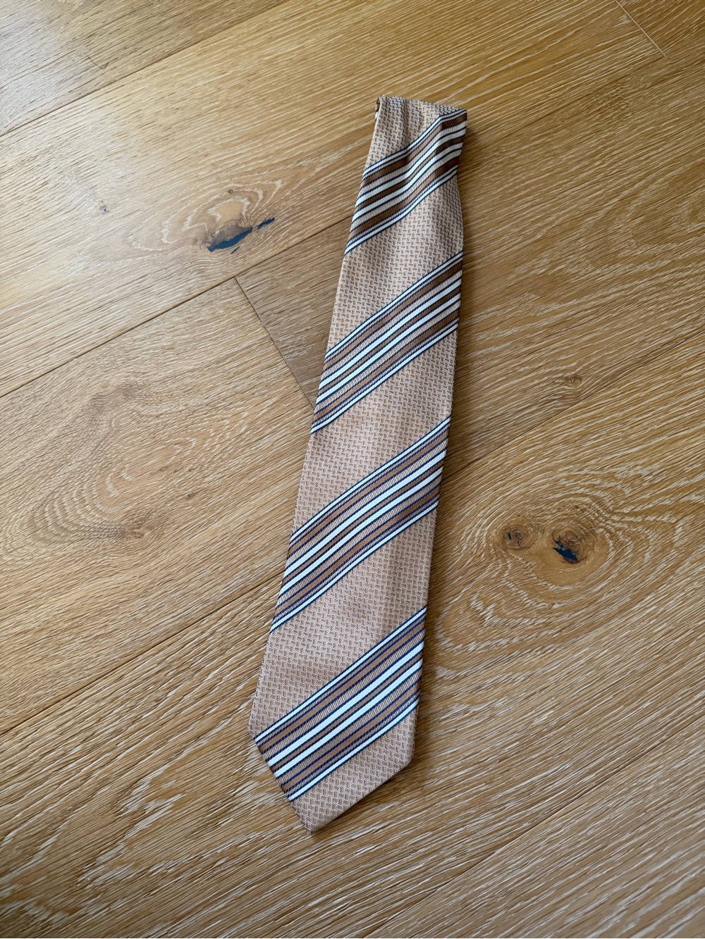 Ermenegildo Zegna • Silk Tie